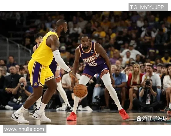 湖人对热火精彩对决回顾全场亮点与关键时刻分析